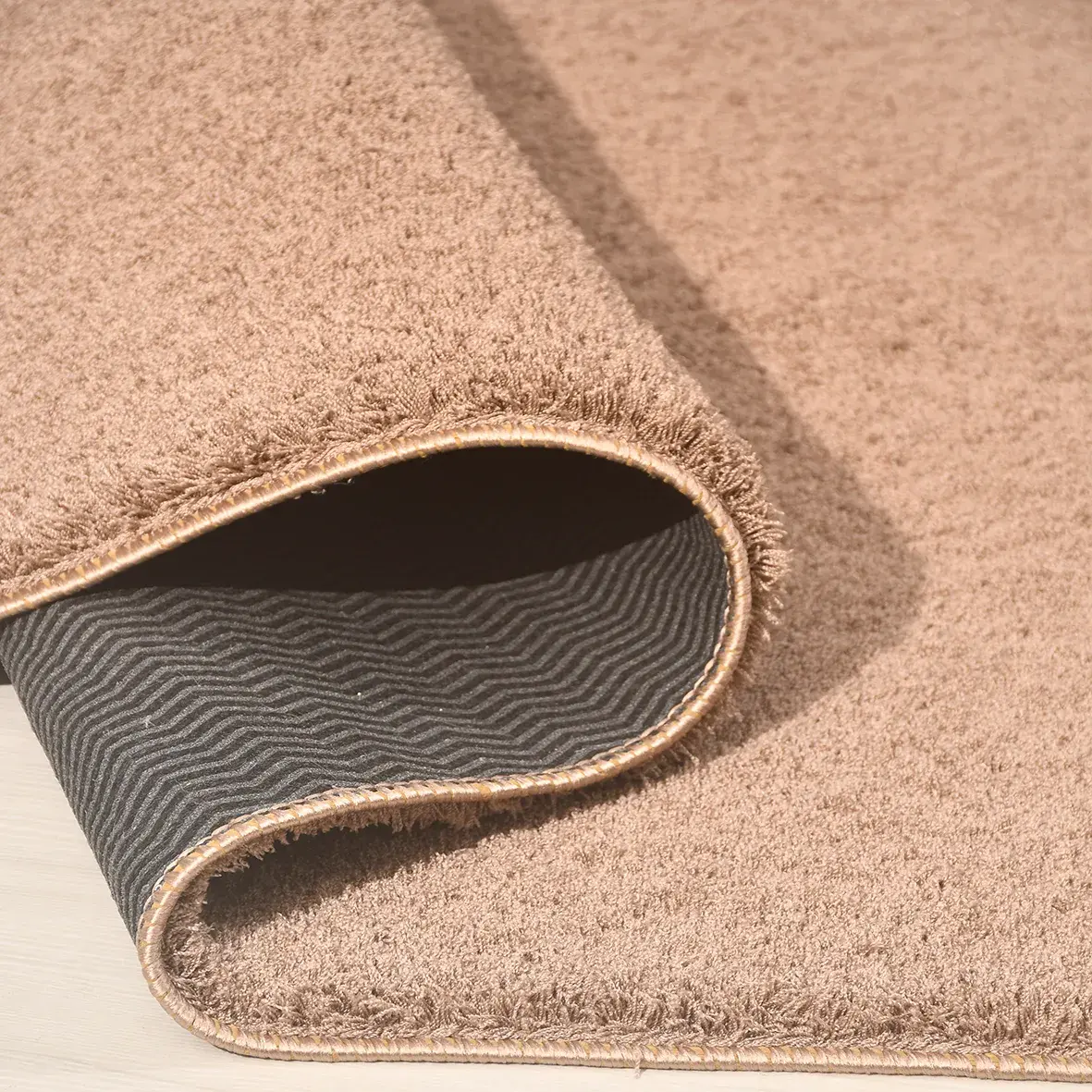 9027 03 KAHVE - POLYESTER PELUŞ