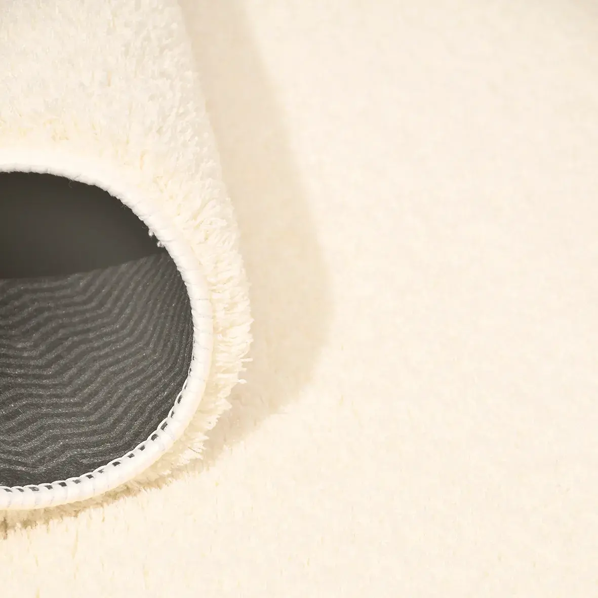 9027 01 KREM - POLYESTER PELUŞ